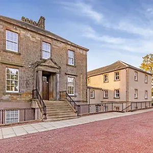 Apartment The View Deer Park Luxury, Edinburgh